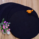 Foto do Jogo Americano Redondo Sousplat Preto da Chame do Detalhe muito bonita